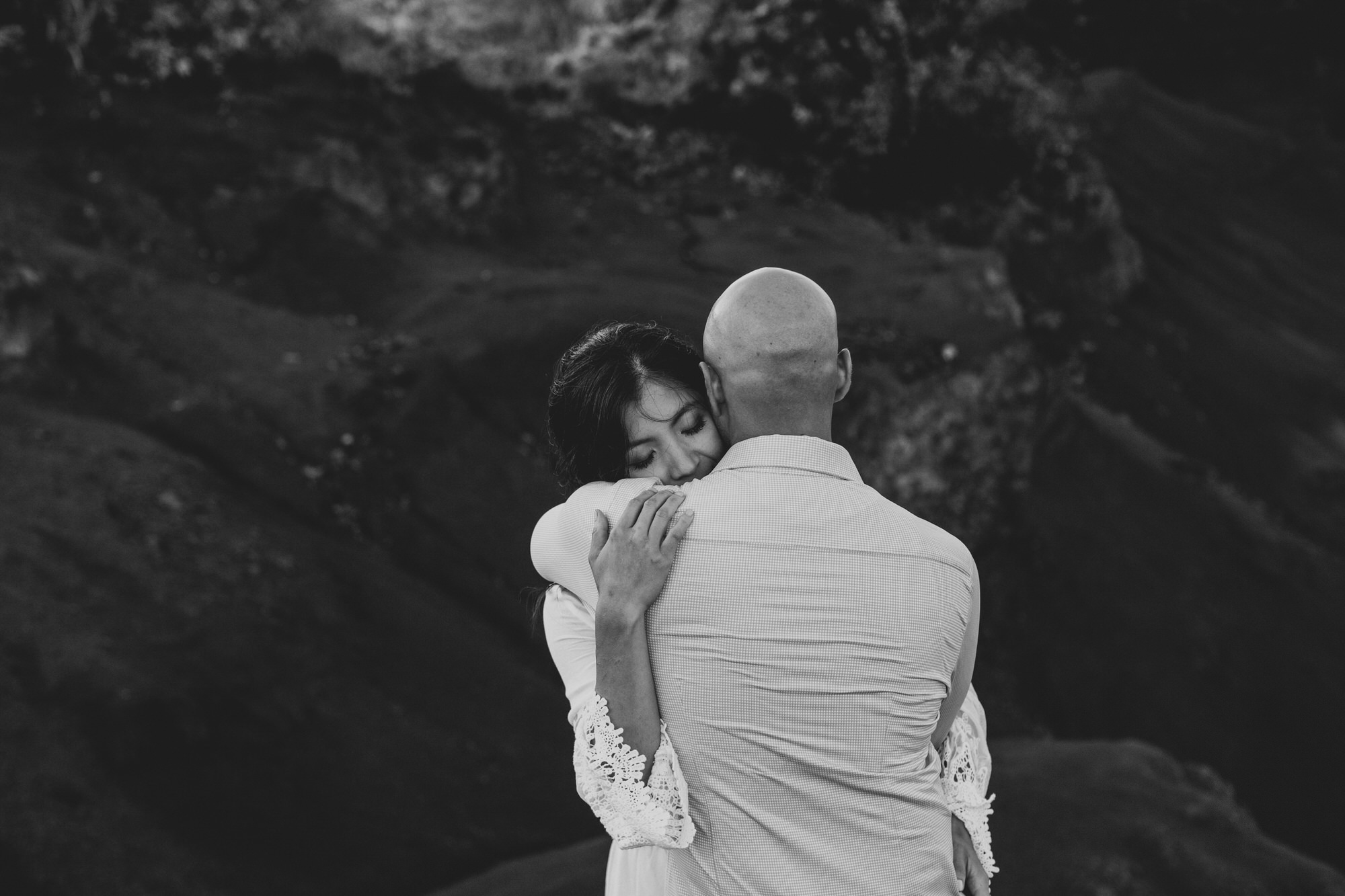 engagement-session-in-hawaii-hawaii-wedding-photographer-kauai